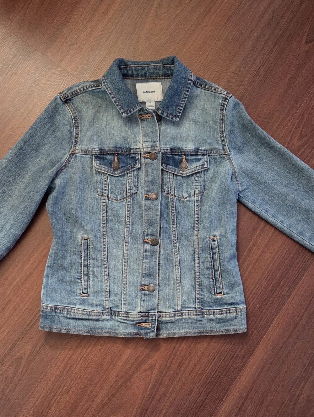 Old Navy Women's Medium Blue Wash Classic Denim Jacket